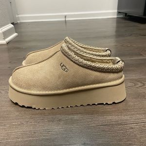 Ugg Tazman Slippers